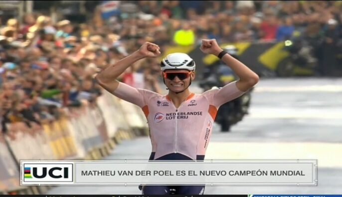 ¡Mathieu van der Poel es el campeón del mundo de ruta!